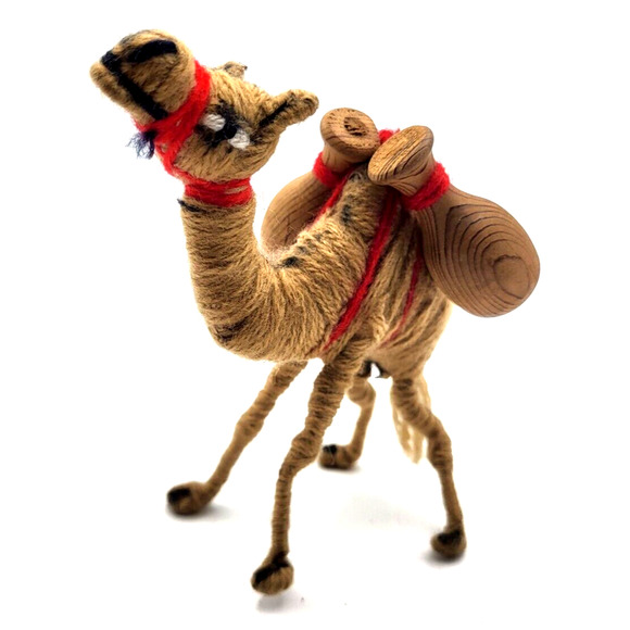 CAMELS Vintage Miniatures Lot of 5 Mixed Media 4-10" Hand Crafted - Picture 6 of 12